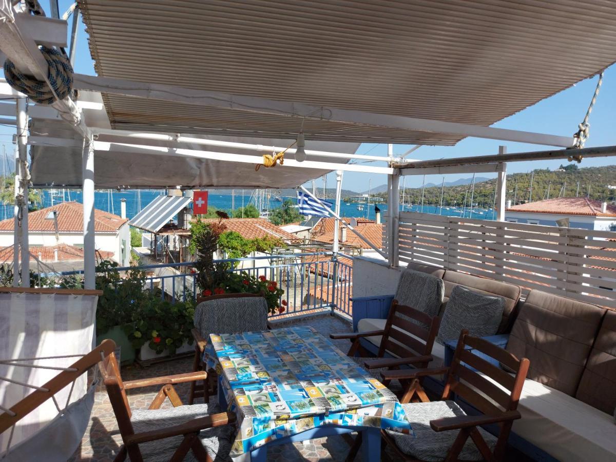 Nikos Rooms And Studios Poros Town Exteriör bild